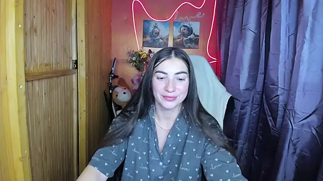 Snapshot of Fiery_Brunette_ chatting on December 2024 11:43:02 AM Fiery Brunette  online show from December 2024 11:43:02 AM