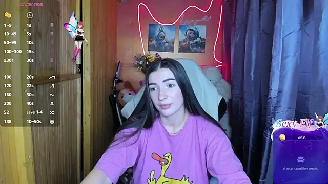 Snapshot of Fiery_Brunette_ chatting on January 2025 05:54:01 PM Fiery Brunette  online show from January 2025 05:54:01 PM