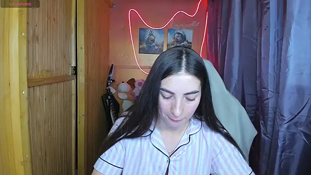 Snapshot of Fiery_Brunette_ chatting on February 2025 12:49:02 PM Fiery Brunette  online show from February 2025 12:49:02 PM