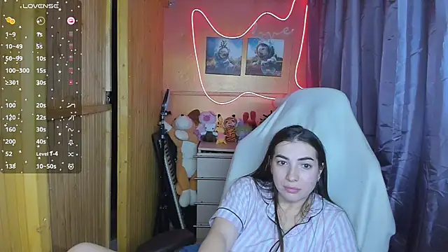 Snapshot of Fiery_Brunette_ chatting on March 2025 08:24:02 AM Fiery Brunette  online show from March 2025 08:24:02 AM