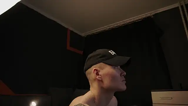 Snapshot of RODARRI chatting on January 2026 09:39:02 PM RODARRI online show from January 2026 09:39:02 PM