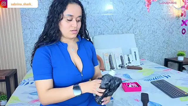 sabrina shark  online show from February 2026 03:26:01 AM