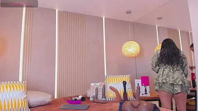 sabrina shark  online show from March 2026 01:11:02 AM