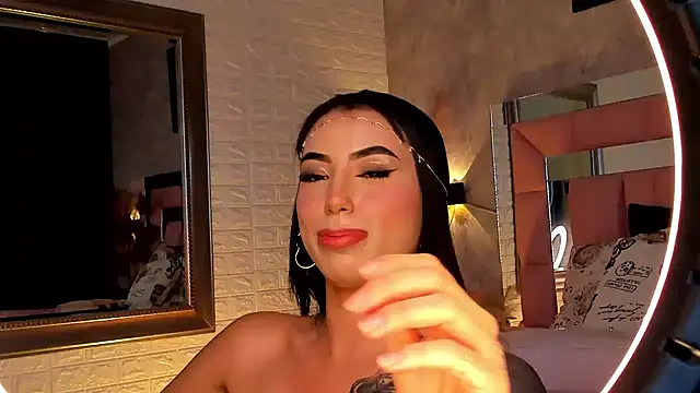 Snapshot of catalina__23 chatting on January 2025 01:27:01 AM catalina 23 online show from January 2025 01:27:01 AM