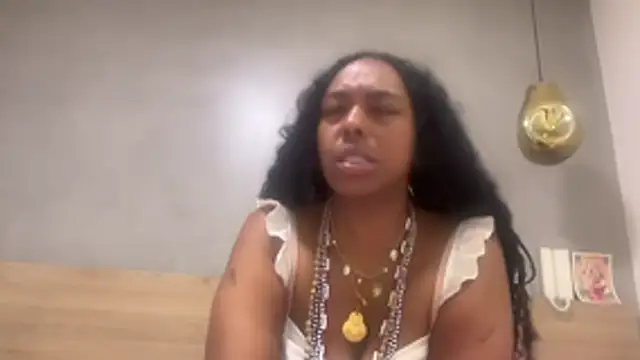 ChocolateCakeQueen online show from April 2026 03:53:02 AM