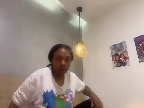 Snapshot of ChocolateCakeQueen chatting on July 2026 01:58:01 AM ChocolateCakeQueen online show from July 2026 01:58:01 AM