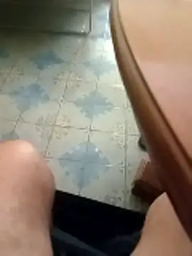 Snapshot of Mattias38 chatting on November 2025 01:29:02 AM Mattias38 online show from November 2025 01:29:02 AM