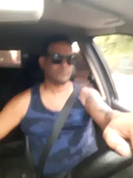 Snapshot of hecwil8 chatting on February 2026 12:11:01 PM hecwil8 online show from February 2026 12:11:01 PM