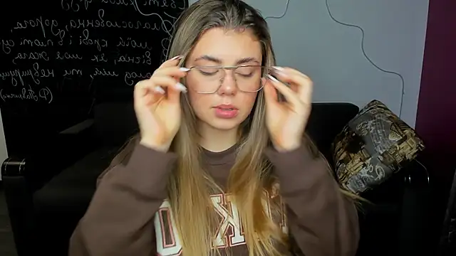 Snapshot of IsabellaBler chatting on November 2025 07:00:02 AM IsabellaBler online show from November 2025 07:00:02 AM