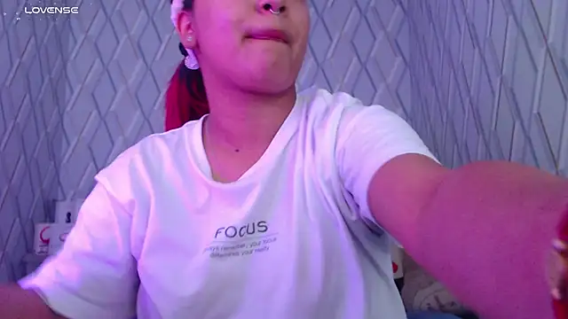 NicolleTaylor online show from January 2025 03:59:02 AM