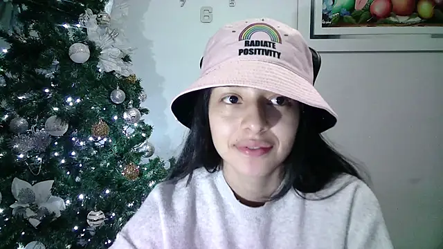 Snapshot of aineangeel chatting on December 2024 03:13:02 AM aineangeel online show from December 2024 03:13:02 AM