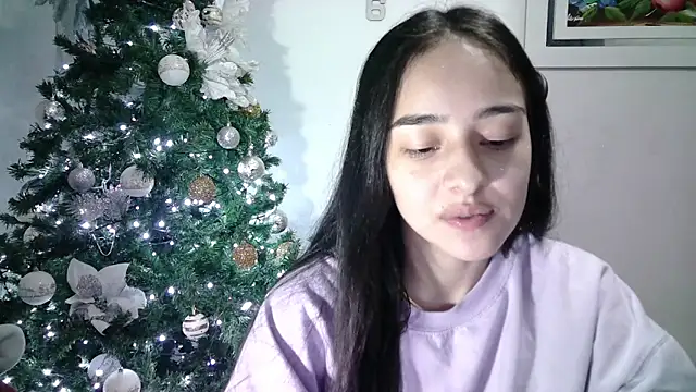 Snapshot of aineangeel chatting on December 2024 01:07:01 AM aineangeel online show from December 2024 01:07:01 AM