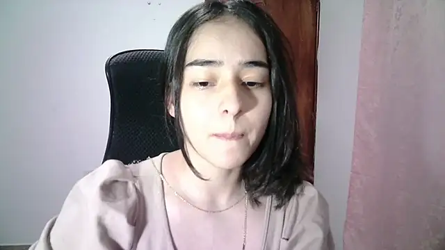 Snapshot of aineangeel chatting on October 2025 02:09:02 AM aineangeel online show from October 2025 02:09:02 AM