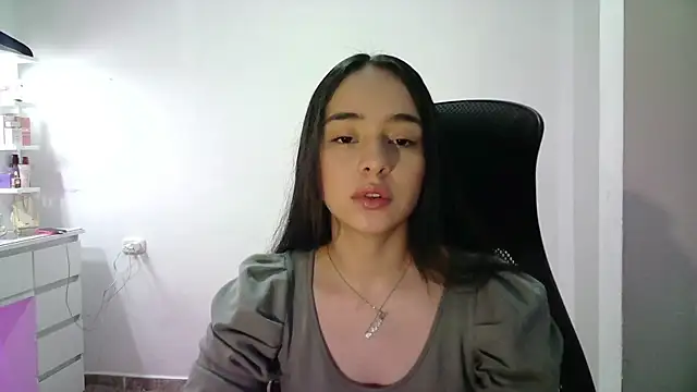 Snapshot of aineangeel chatting on November 2025 12:22:01 AM aineangeel online show from November 2025 12:22:01 AM