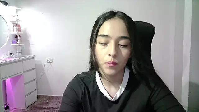 Snapshot of aineangeel chatting on November 2025 01:08:02 AM aineangeel online show from November 2025 01:08:02 AM