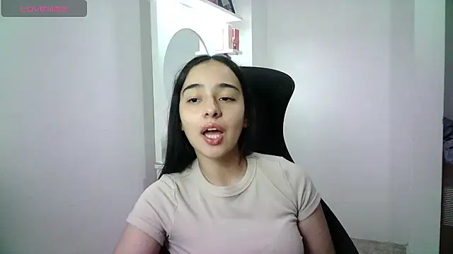 Snapshot of aineangeel chatting on June 2026 12:13:01 AM aineangeel online show from June 2026 12:13:01 AM