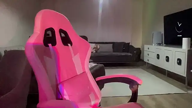 petitebeauty online show from April 2026 10:55:02 PM