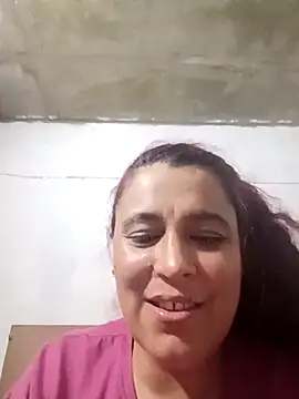 Snapshot of MarthinaBaker chatting on November 2025 12:10:02 AM MarthinaBaker online show from November 2025 12:10:02 AM