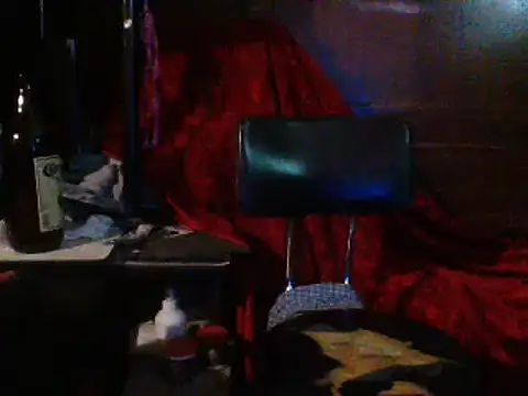 Snapshot of mrdemoncrowly chatting on December 2024 11:41:02 AM mrdemoncrowly online show from December 2024 11:41:02 AM