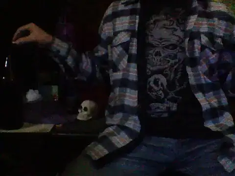 Snapshot of mrdemoncrowly chatting on September 2025 08:37:02 AM mrdemoncrowly online show from September 2025 08:37:02 AM