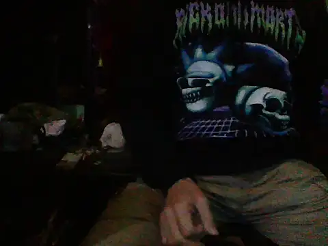 Snapshot of mrdemoncrowly chatting on September 2025 04:37:02 AM mrdemoncrowly online show from September 2025 04:37:02 AM