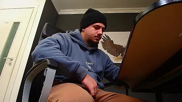 Snapshot of JoshKnights chatting on January 2025 09:24:01 AM JoshKnights online show from January 2025 09:24:01 AM