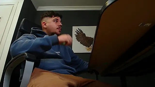 Snapshot of JoshKnights chatting on January 2025 05:40:02 AM JoshKnights online show from January 2025 05:40:02 AM