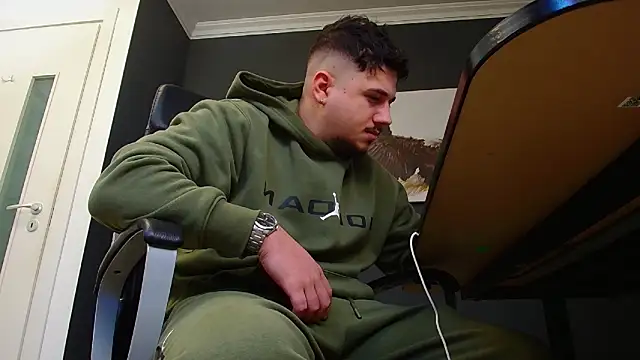 Snapshot of JoshKnights chatting on January 2025 12:01:01 PM JoshKnights online show from January 2025 12:01:01 PM