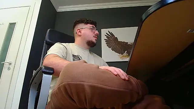 Snapshot of JoshKnights chatting on January 2025 08:29:02 AM JoshKnights online show from January 2025 08:29:02 AM