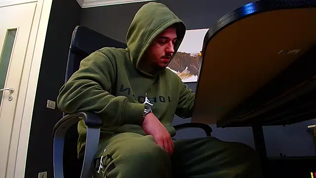 Snapshot of JoshKnights chatting on March 2025 05:43:02 AM JoshKnights online show from March 2025 05:43:02 AM