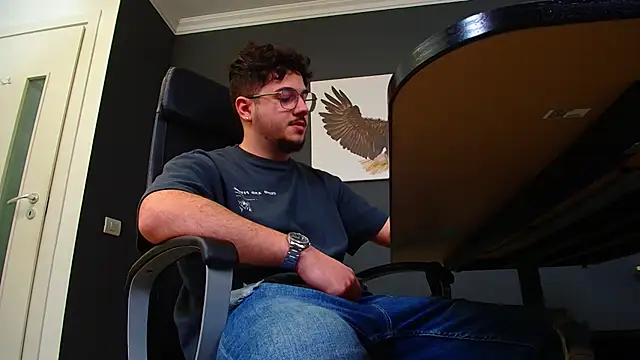 Snapshot of JoshKnights chatting on March 2025 08:58:02 AM JoshKnights online show from March 2025 08:58:02 AM