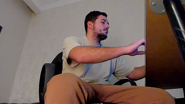 Snapshot of JoshKnights chatting on November 2025 06:03:01 AM JoshKnights online show from November 2025 06:03:01 AM