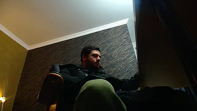 Snapshot of JoshKnights chatting on November 2025 06:02:01 AM JoshKnights online show from November 2025 06:02:01 AM