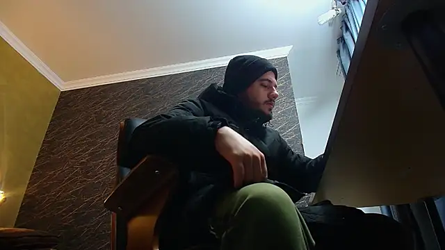 Snapshot of JoshKnights chatting on December 2025 05:56:02 AM JoshKnights online show from December 2025 05:56:02 AM