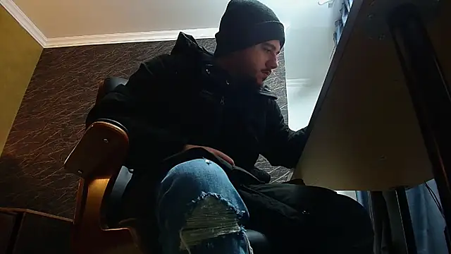 Snapshot of JoshKnights chatting on December 2025 05:46:02 AM JoshKnights online show from December 2025 05:46:02 AM