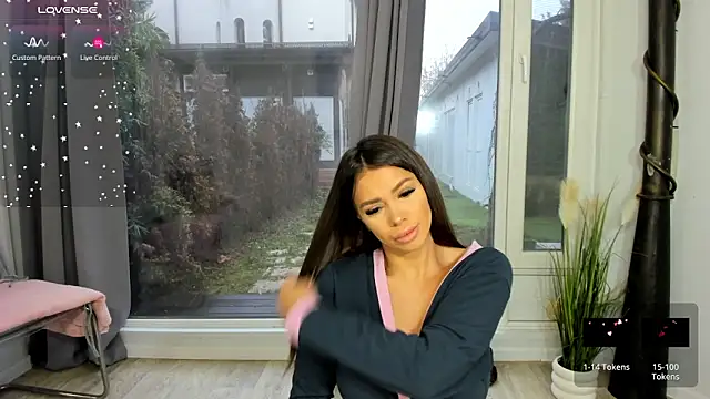 Selena Reeves online show from December 2024 07:44:02 AM