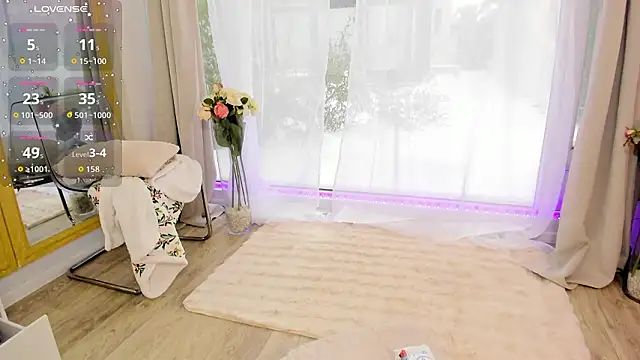 Selena Reeves online show from February 2026 08:15:02 AM