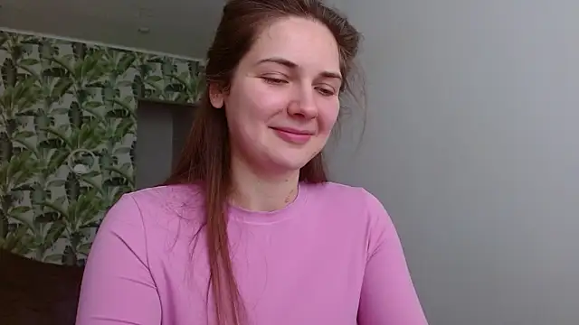 Olivia shine online show from February 2026 06:26:01 AM