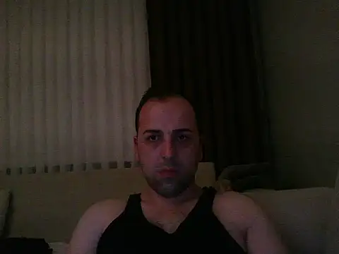Snapshot of Yldrmm_9553 chatting on June 2026 10:03:02 PM Yldrmm 9553 online show from June 2026 10:03:02 PM