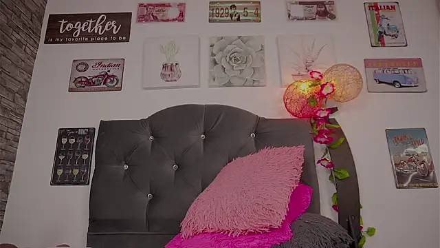 olivia22love online show from January 2026 05:27:02 PM