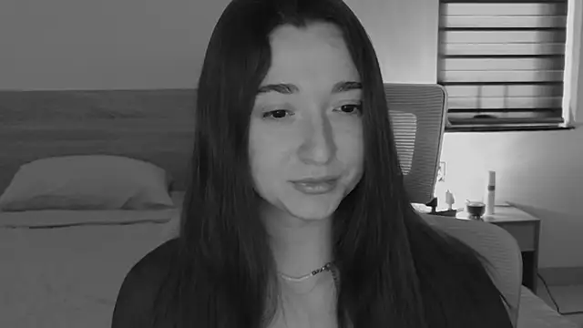 YasmineWest online show from April 2026 12:30:02 AM