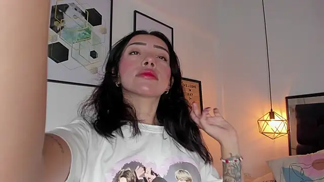 Snapshot of amysc chatting on November 2025 01:44:02 PM amysc online show from November 2025 01:44:02 PM