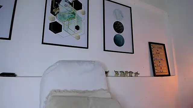 amysc online show from June 2026 12:18:02 PM