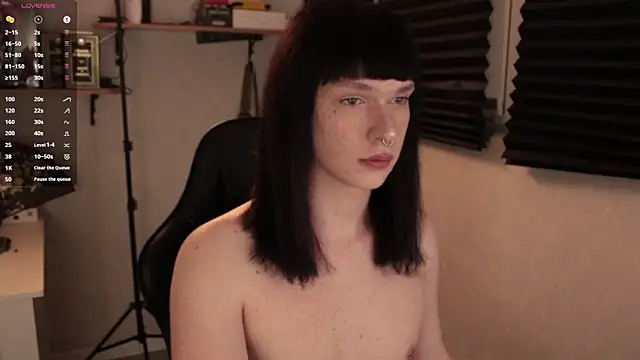 carthylovvve online show from March 2025 04:02:02 PM