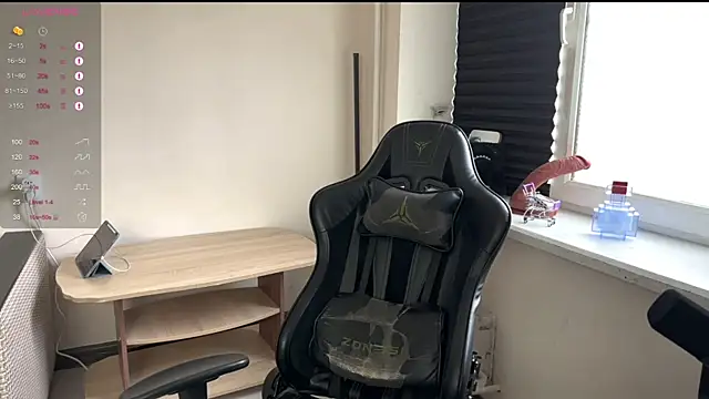 carthylovvve online show from April 2026 02:12:01 PM