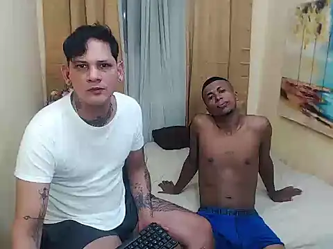 Snapshot of two_monstercock chatting on November 2025 09:04:01 PM two monstercock online show from November 2025 09:04:01 PM