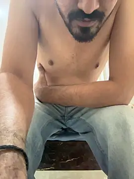 hornyguy271192 online show from December 2025 12:21:01 PM