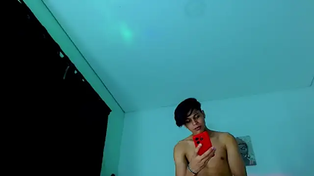 Liamscott  online show from February 2026 03:23:01 AM