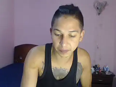 CoreAlejito online show from January 2025 12:52:02 PM