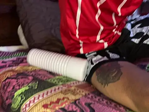 tanned boy online show from April 2026 03:32:02 PM